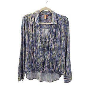 NWT Anthropologie Pilcro 100% Viscose Tisha Surplice Blouse Size Medium